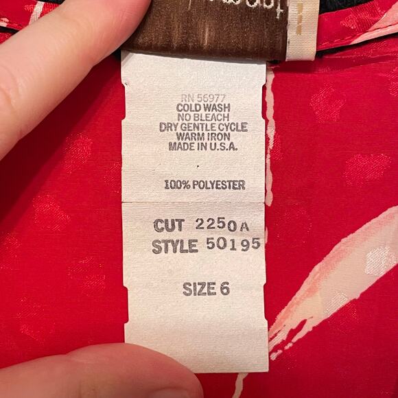 Vintage M long sleeve button up blouse tulip floral polka dot AOP red white - Picture 5 of 8